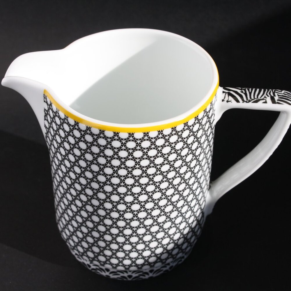 TED BAKER Portmeirion Langdon Creamer Black and white patterns yellow trim